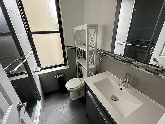 Rented by EXR | media 25