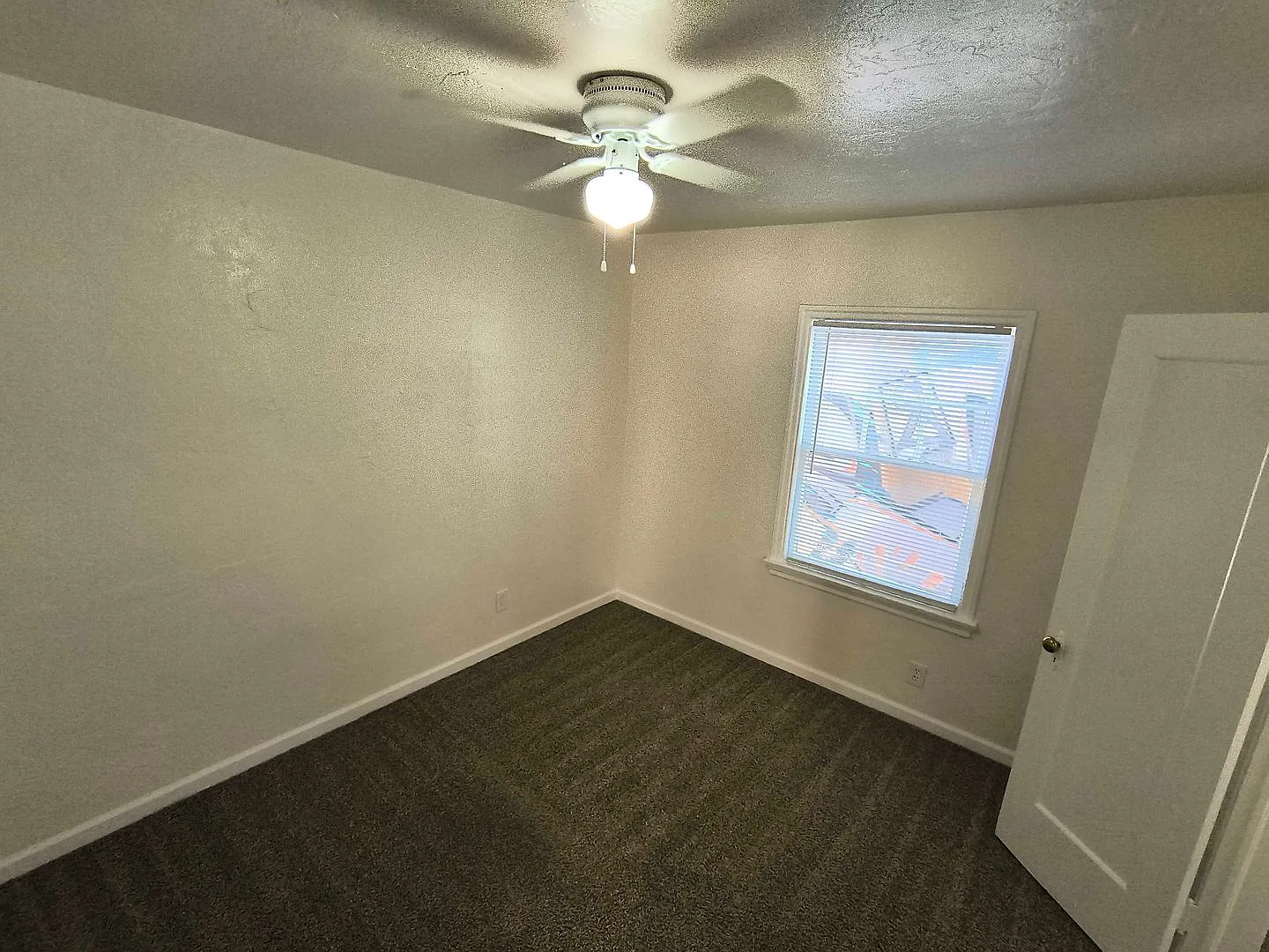 2 bed, 800 sqft, $1,550 — Photo 3