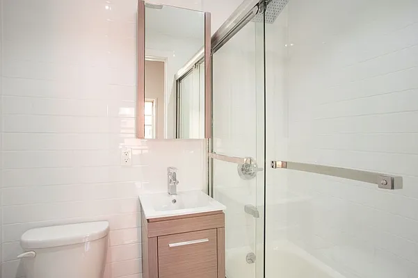 Rented by MNS | media 23