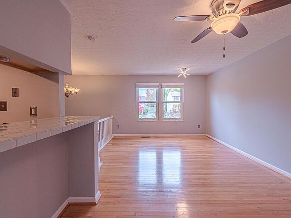 5th image of 3001 Essington Dr