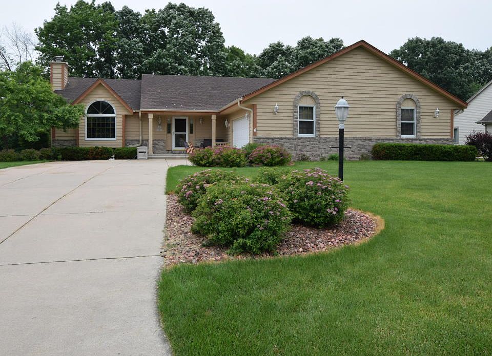 1st image of W151N10677 Preserve Pkwy