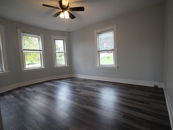 2nd image of 12 Scrimgeour Rd #1