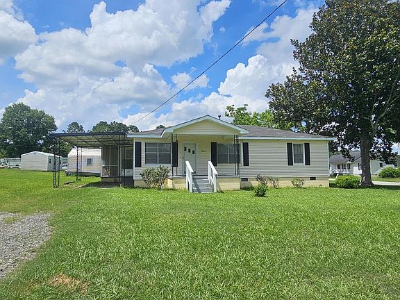 3rd image of 1055 Scruggs Circle
