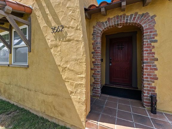3rd image of 3560-64 Sydney Pl