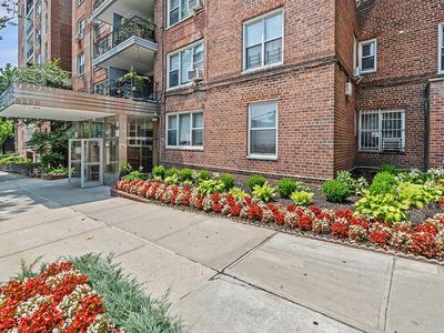 3299 Cambridge Ave APT 8J, Bronx, NY, 10463