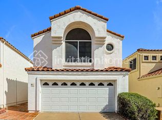 2344 E Gelding Dr, Phoenix, AZ 85022