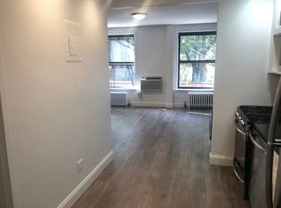 260 Mott St #3F, New York, NY 10012