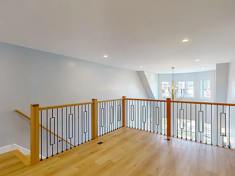 793 State St #3D — Photo 4