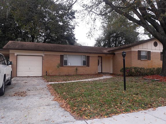 2nd image of 1336 Grove Park Dr #House
