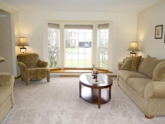 2nd image of 4037 W Forest Hill Ave