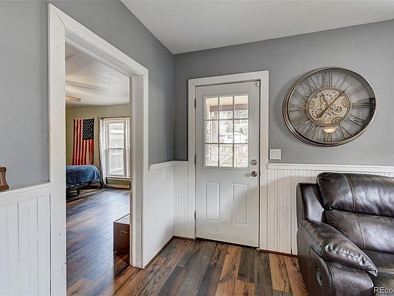 5th image of 292 E Park Avenue