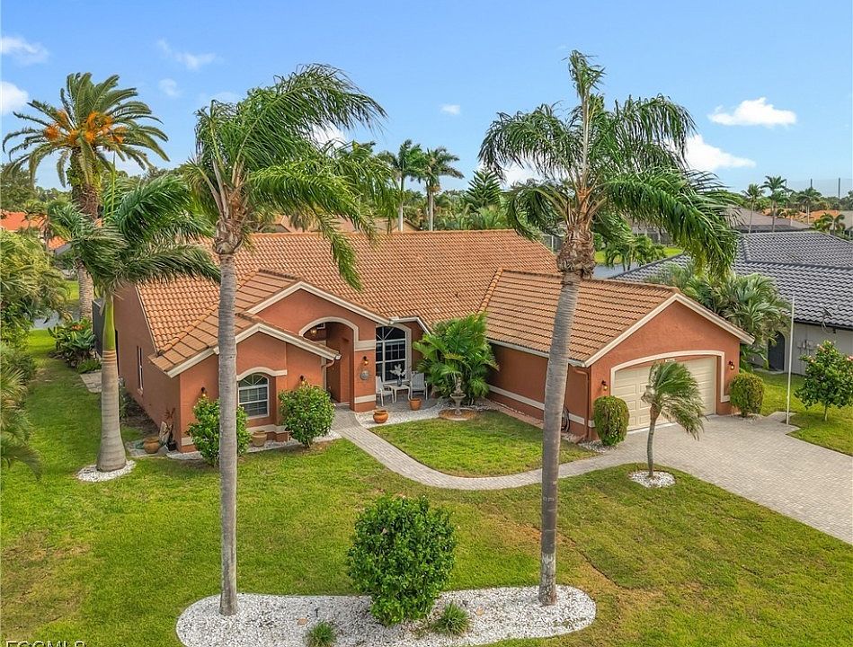 1st image of 28840 Regis Ct