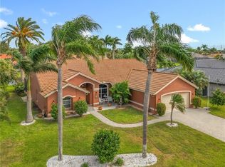 28840 Regis Ct, Bonita Springs, FL 34134