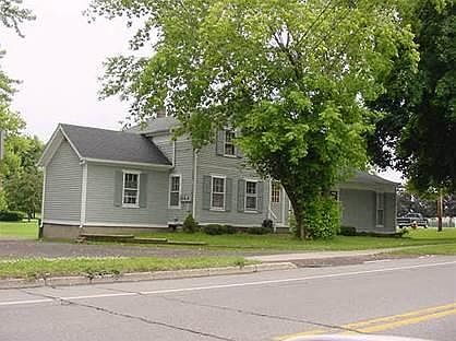 1st image of 100 Lake Ave APT 1