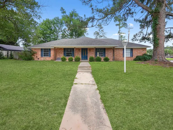 4816 Picadilly Pl, Tyler, TX 75703