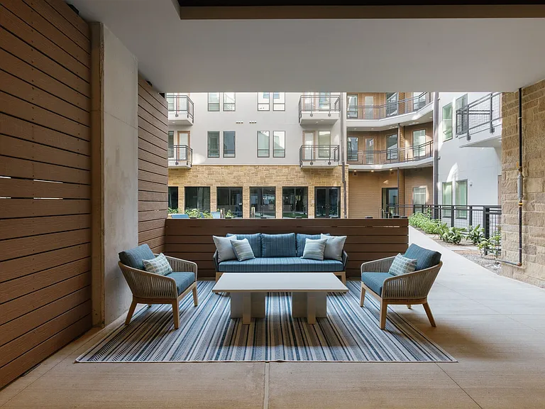 Surfside at Sapphire Bay — Photo 18