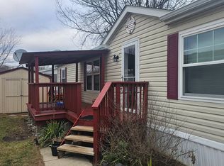 16031 Beech Daly Rd #227, Taylor, MI 48180