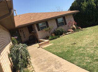 1837 NW Crosby Park Cir, Lawton, OK 73505