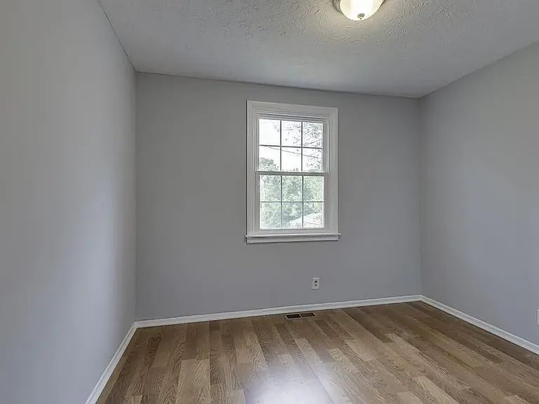 508 Ash Briar Cir — Photo 9