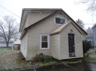 149 E 3rd St, Waterford, PA