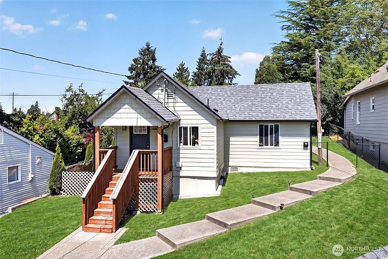 2nd image of 1519 S 46th Street
