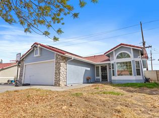 680 Boston St, Hemet, CA 92545