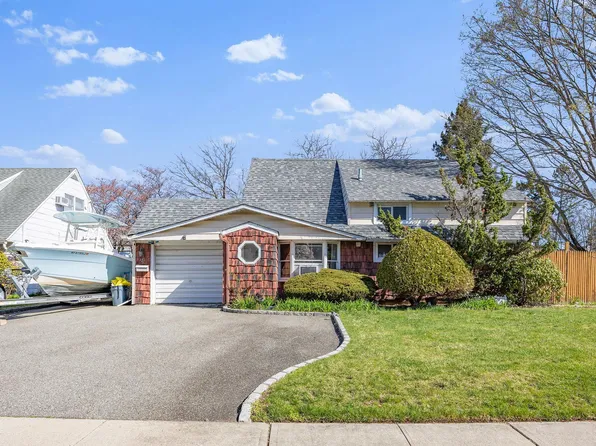 327 Acre Lane, Hicksville, NY 11801