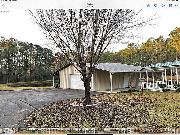 2400 square foot shop