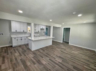 9722 Victoria Ave, South Gate, CA 90280