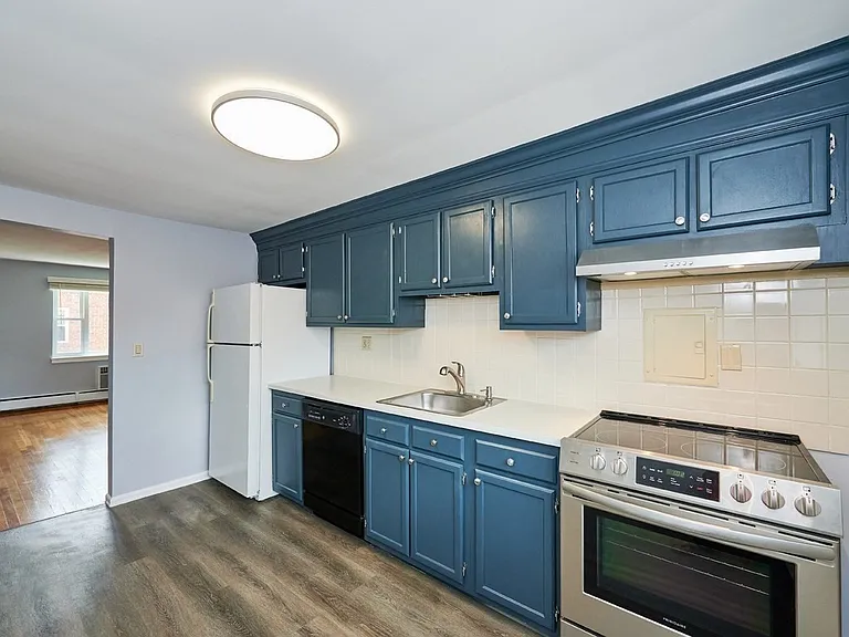 49 Colborne Rd #5 — Photo 2