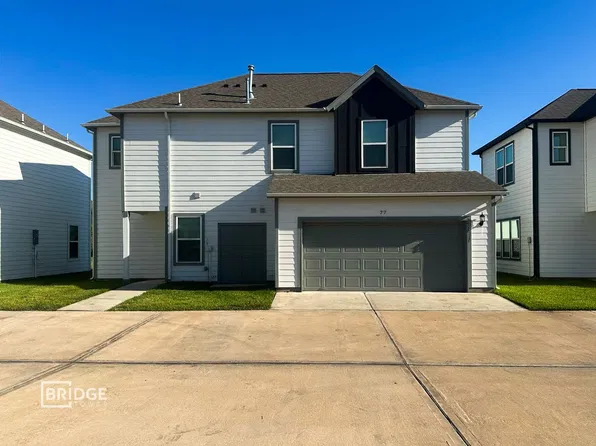77 Fern Ct, Lake Jackson, TX 77566