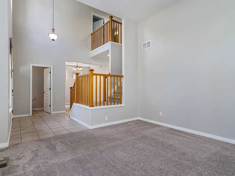 2944 Cornerstone Ln — Photo 5