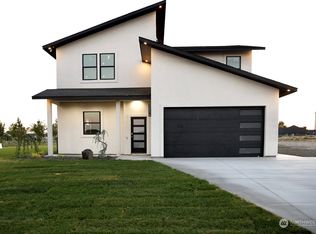 3214 W Lakeside Dr, Moses Lake, WA 98837