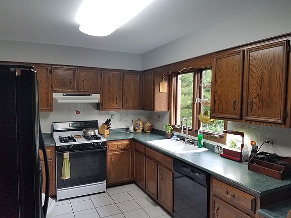 4th image of 13522 W Choctaw Trl