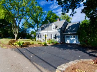 11 Maple Ave, Johnston, RI 02919