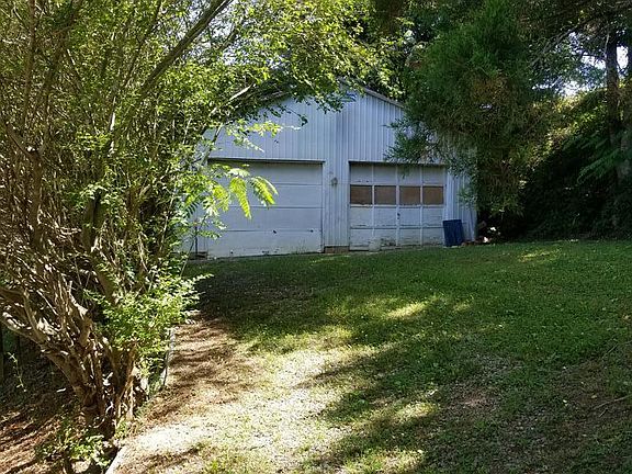 4th image of 6434 Virginia Ave