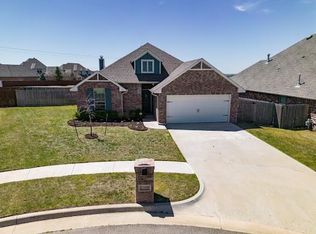 17909 Haslemere Ln, Edmond, OK 73012