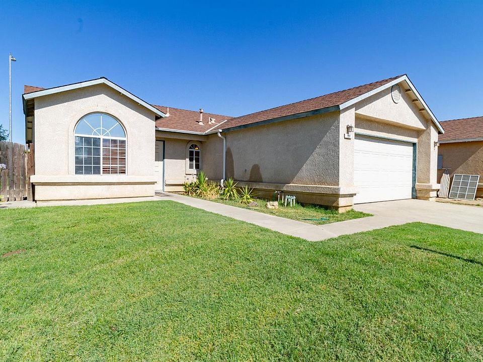 151 Kelly Ave, Parlier, CA 93648 Zillow