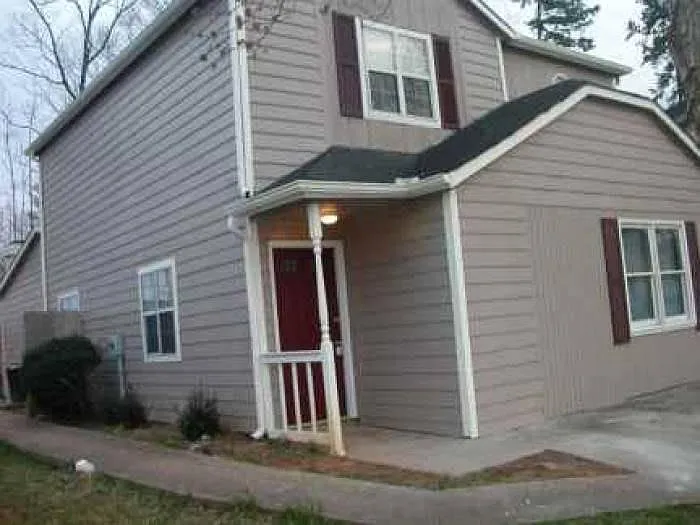 4744 Cedar Park Way — Photo 1
