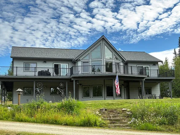 736 Homestretch Rd, Fairbanks, AK 99712
