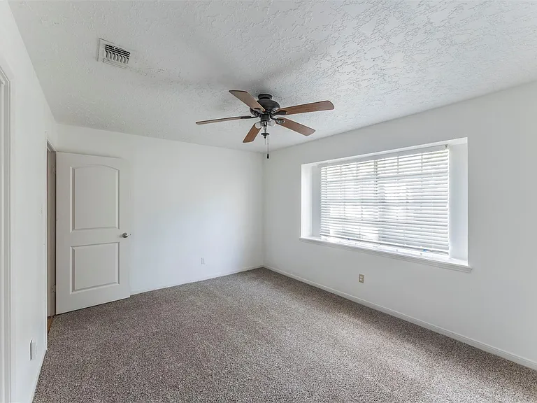 12006 Pine Pass Ct — Photo 24