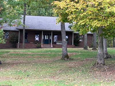 1384 Corbin Branch Rd, Bridgeport, WV, 26330