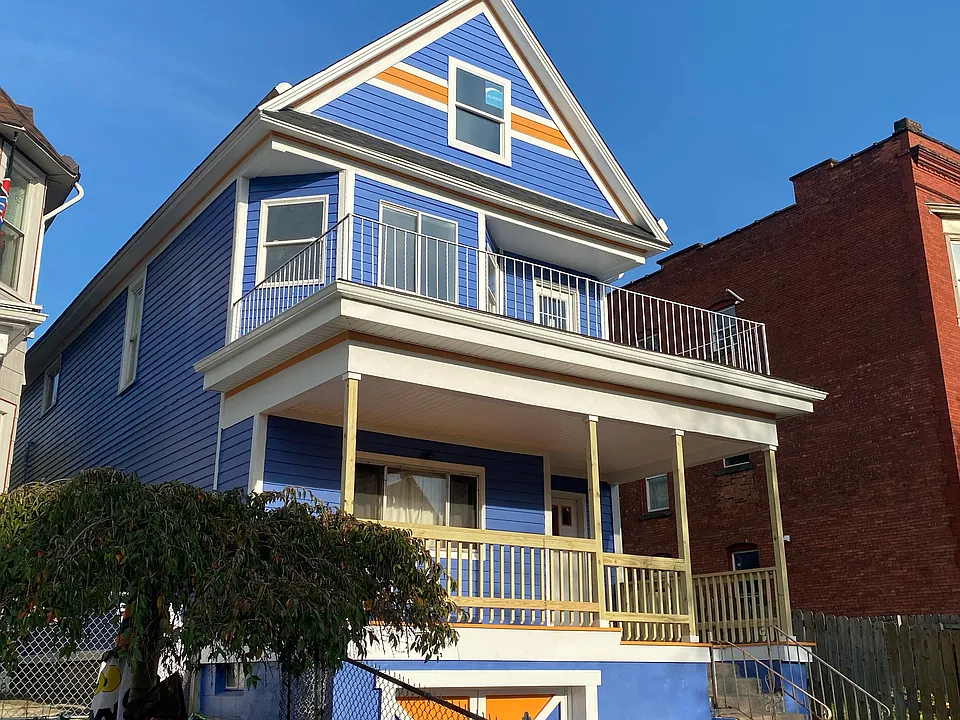 239 West Ave #2