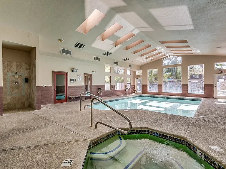 2750 S Durango Dr — Photo 40