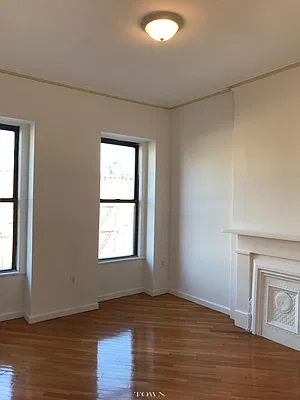Rented by Town Residential | media 9
