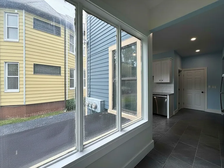 11 Courtney Ave #1 — Photo 5