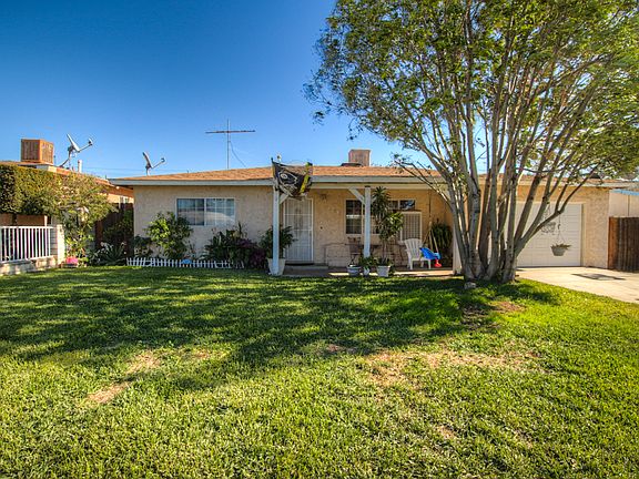5th image of 8269 Cherimoya Ave