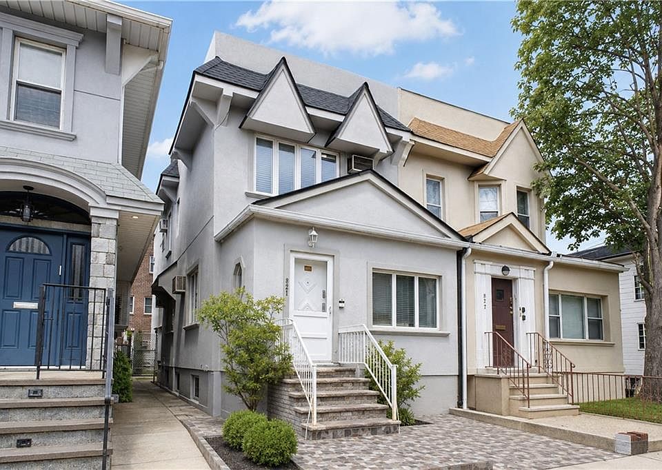 1st image of 821 Avenue M
