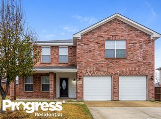 1643 Dream Catcher Way, Krum, TX 76249