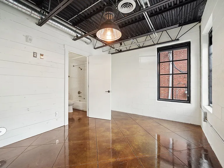 Lofts on 15th — Photo 37